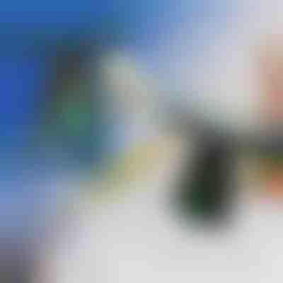 Gra rywalizacyjna z unoszącymi się piłeczkami | FLOATPOP